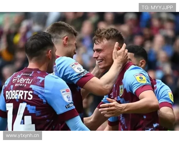 孔帕尼执教伯恩利本赛季表现稳健